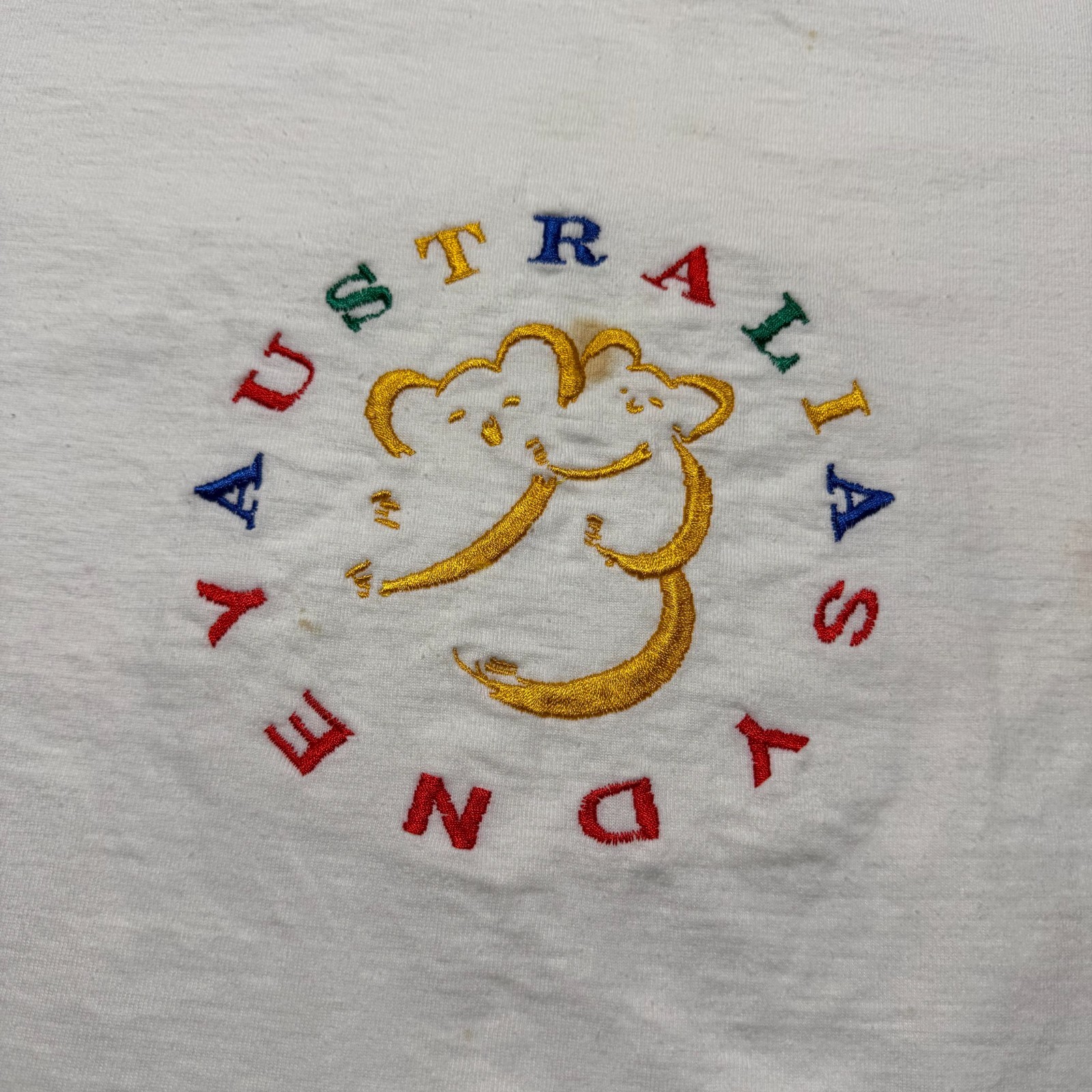 Vintage 90s Australia Sydney Embroidered Koalas Animal Souvenir T-Shirt Size XL gallery