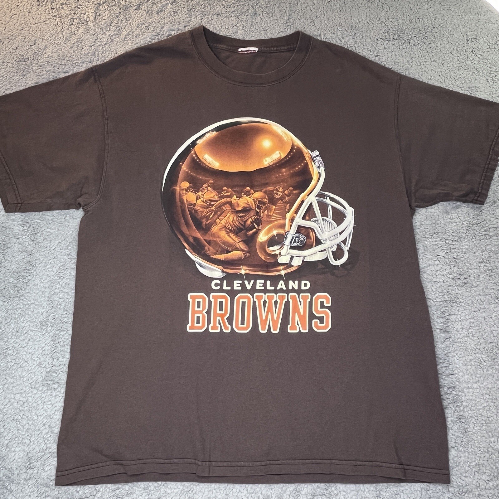 Cleveland Browns T Shirt Vintage 90s Helmet Logo Brown Mens XL? See Measurements