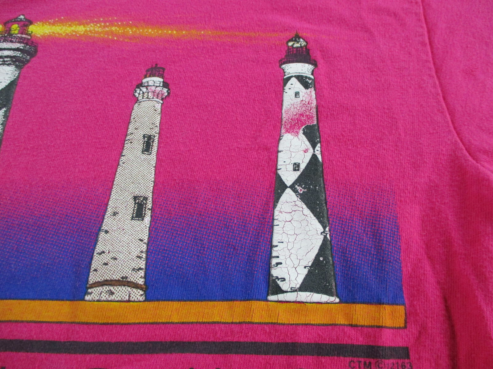 VINTAGE T Shirt Adult Medium Pink Lighthouse Beach USA Made Single Stitch 90s gallery