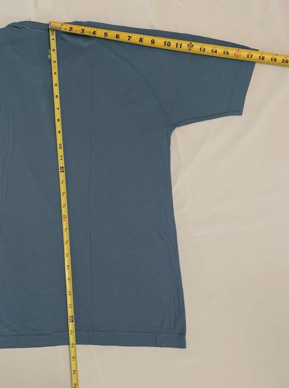 Chubbies Sports Shirt Mens Blue Workout Stretch Preppy Polyamide Run Athleisure gallery