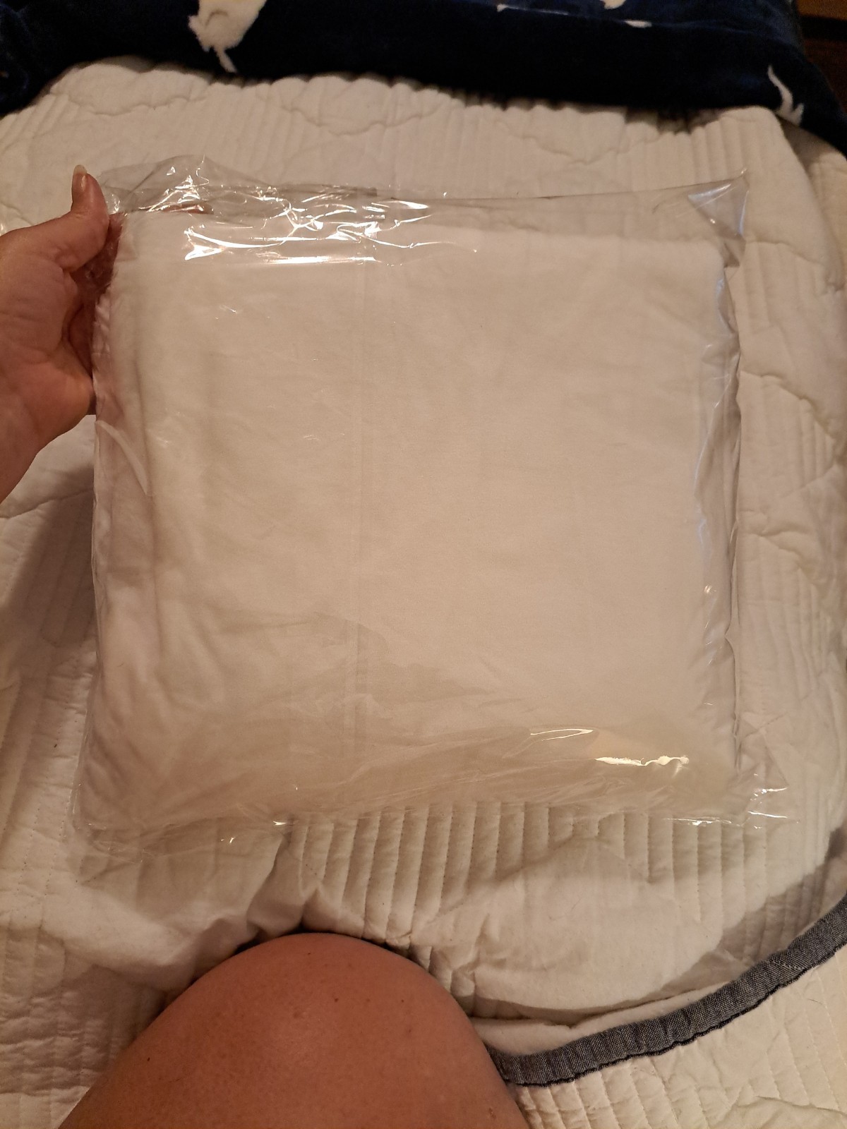 Hanes Comfort Soft Tagless White Undershirt Crew T-Shirts Sz 2XL Set of 4 NEW gallery