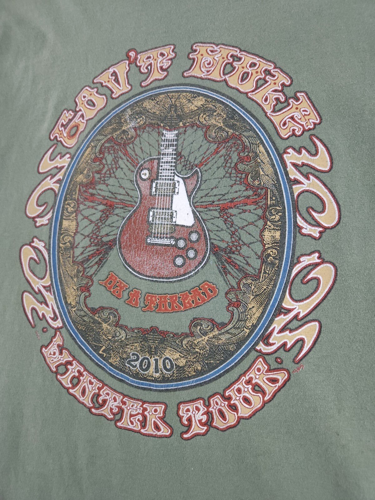 Gov't Mule Tour 2010 Concert T-shirt Guitar Government Rock Winter Size Medium gallery