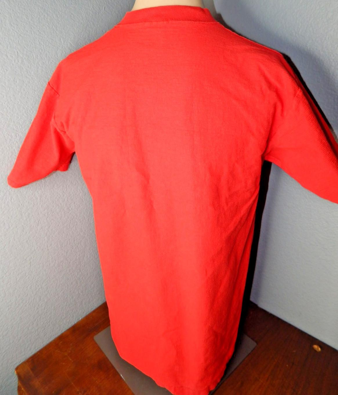 vtg Be the Reds Men's Size L 2002 South Korea World Cup soccer t shirt ONEITA gallery