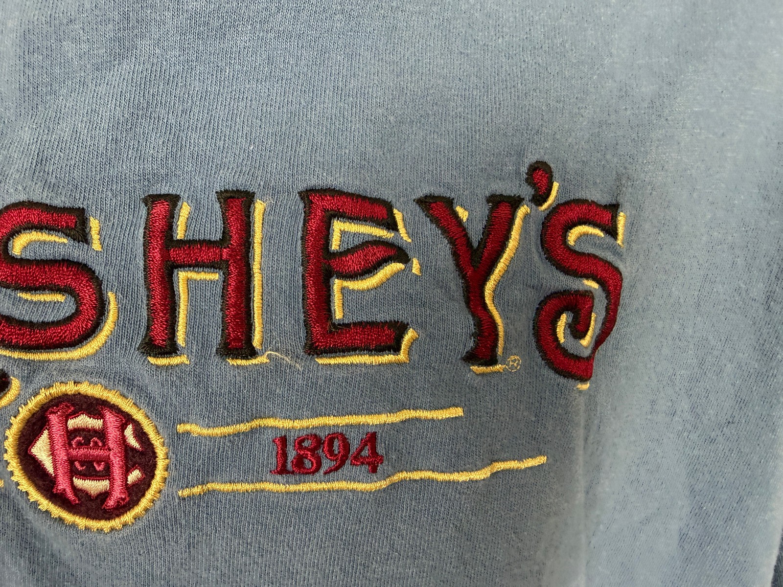 Hersheys Shirt XXL Milk Chocolate Pennsylvania Embroidered Est 1894 Vintage Y2K gallery