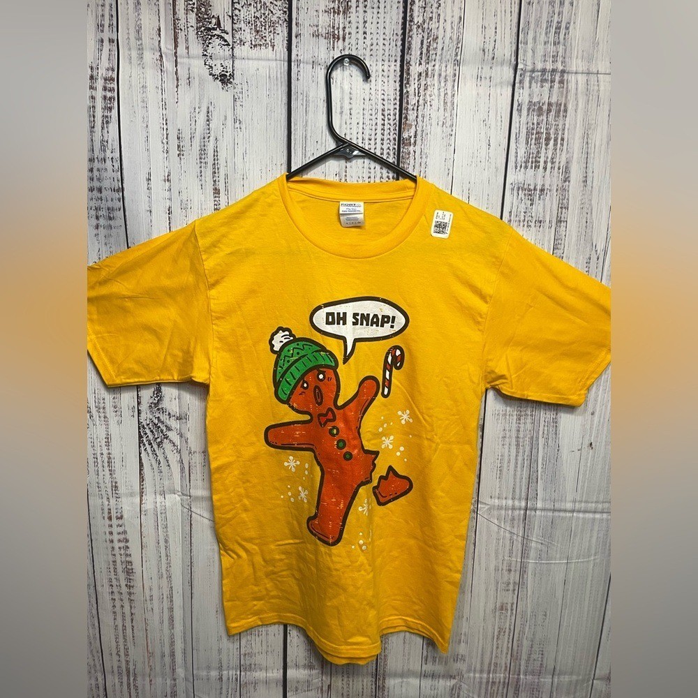 Oh Snap Gingerbread Man Christmas Shirt Yellow Tee Size S gallery