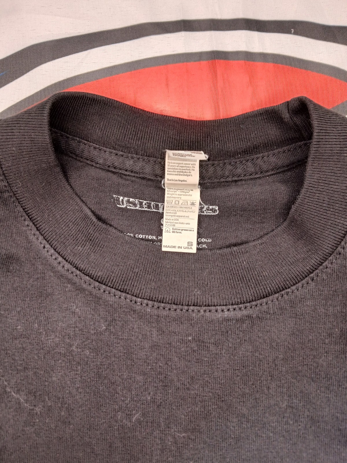 Usher Ushbucks Long Sleeve T-Shirt Back Money Graphic Men's S gallery