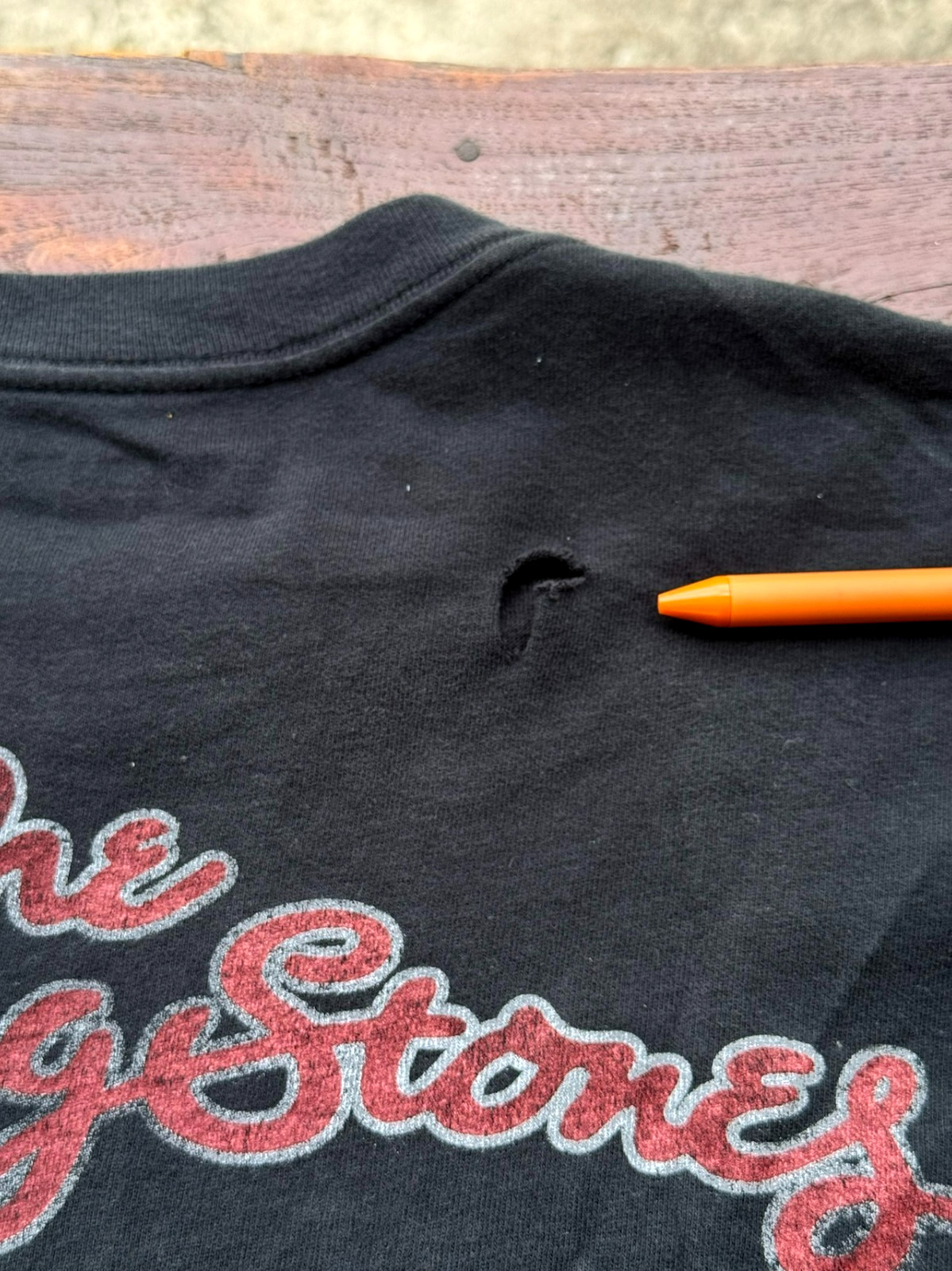 Abercrombie The Rolling Stones Spiky Tongue T-Shirt Mens XL Distressed Grunge gallery