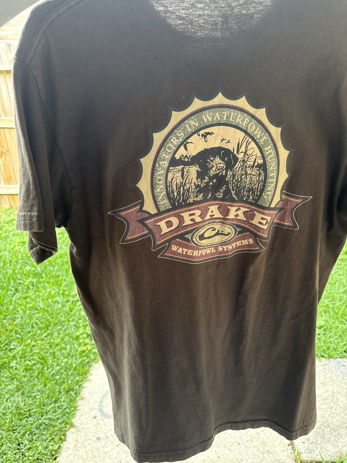 Drake Waterfowl Systems T-Shirt Mens Size M Brown Hunting Graphic Logo Tee gallery
