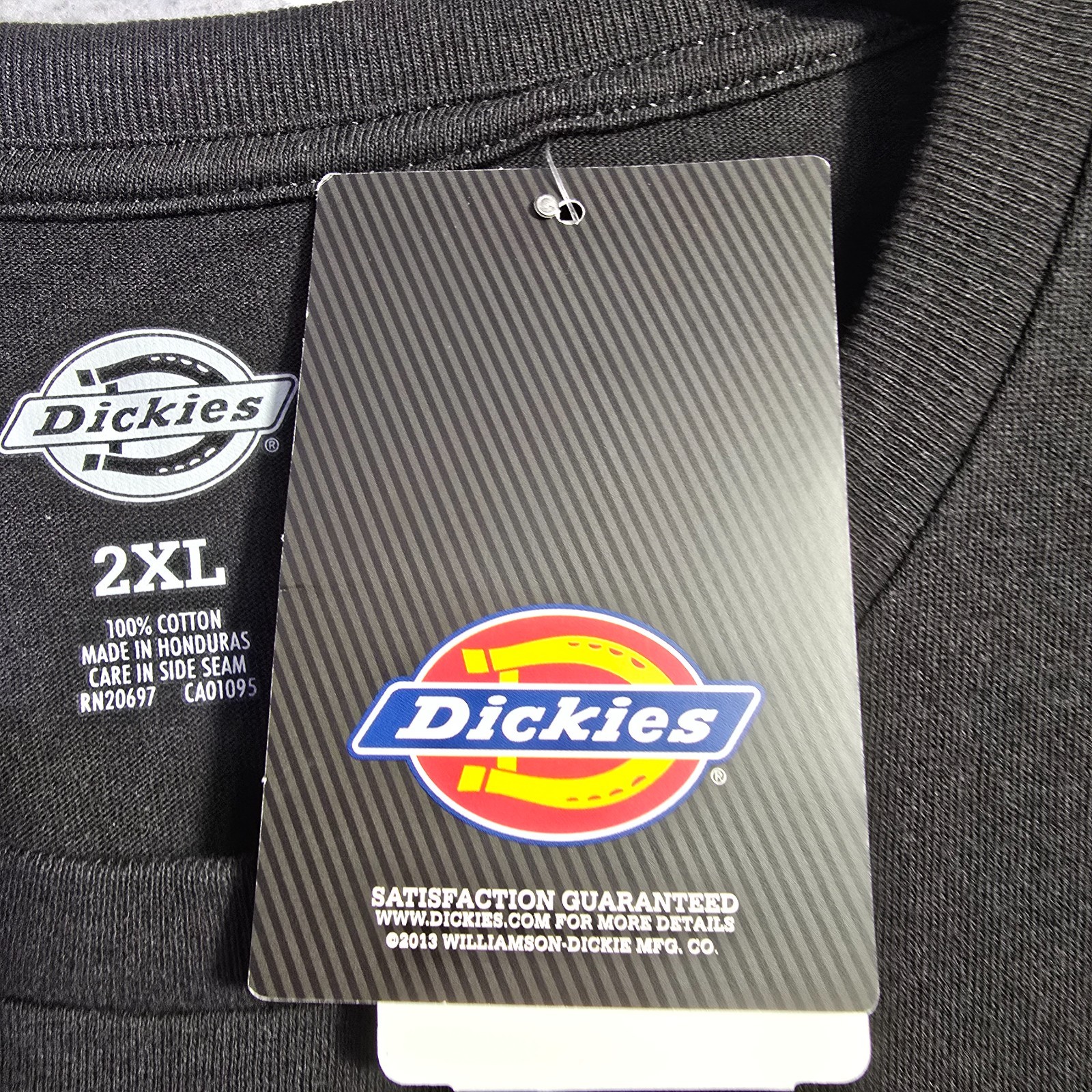 Dickies Shirt Mens 2XL XXL Black Regular Fit Classic Casual Logo Work Wear NWT gallery