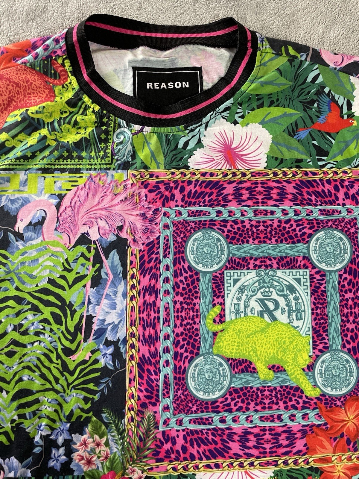 Tropical Hawaiian Vacation Floral Baroque T Shirt Men’s Large Reason Green Pink gallery