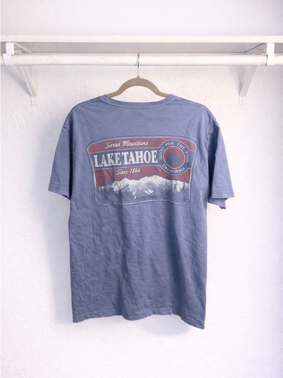 Lake Tahoe Sierra Mountains T Shirt Comfort Colors Blue Graphic Tee Mens Medium gallery