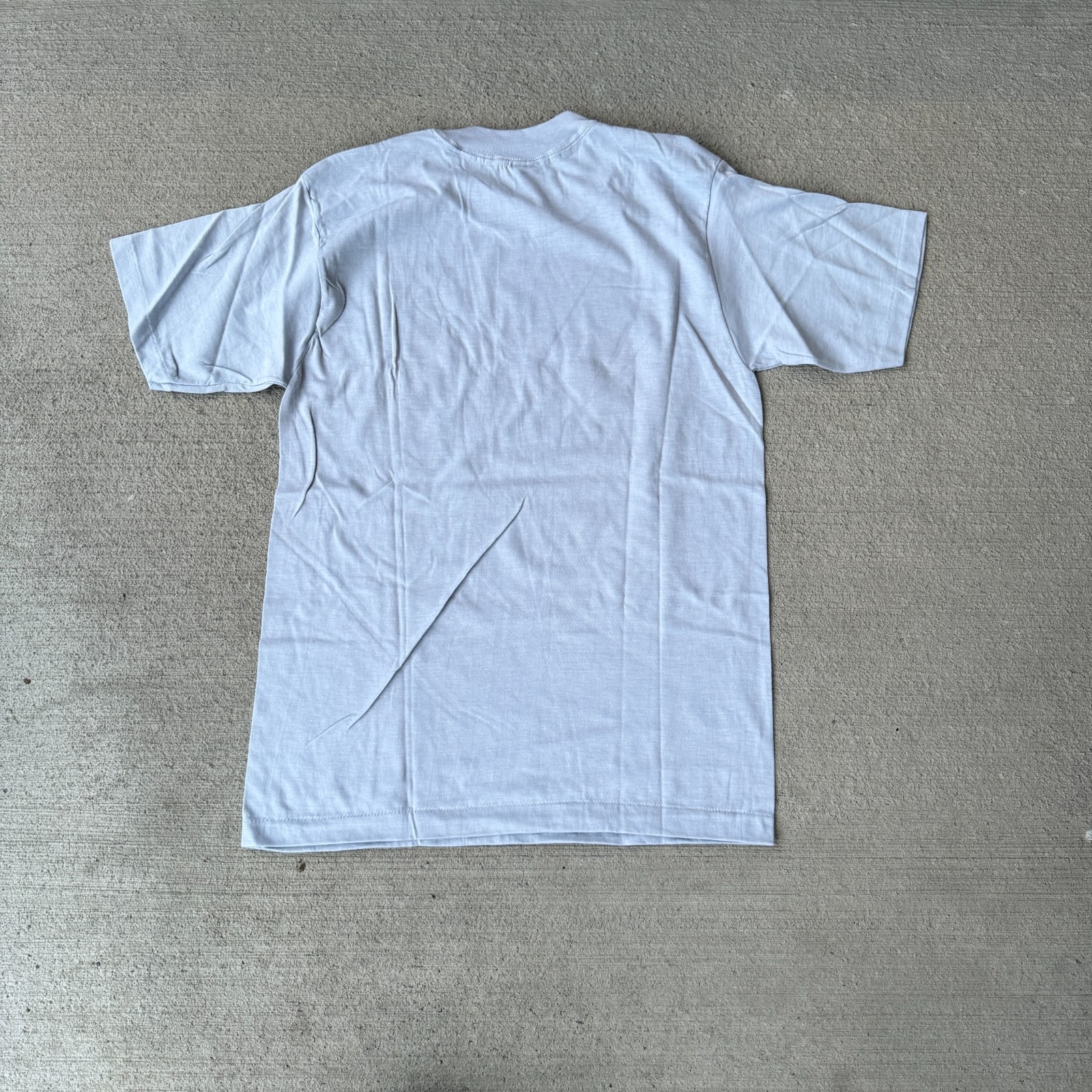 Four Seasons Unisex T-Shirt Blue Nevada Club Graphic Print Short Sleeve Tee M gallery
