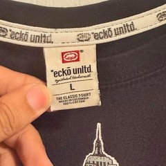 (2004-2008) Ecko NYC Graffiti Tee – Black – L (Discoloration)