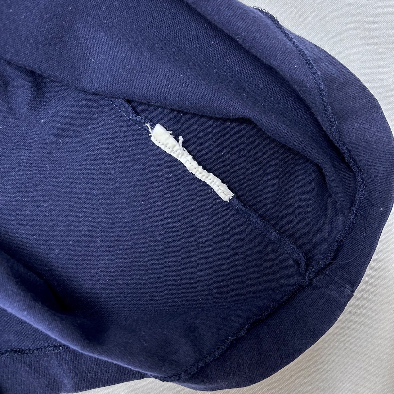 Comme des Garcons PLAY Double Hearts Embroidered Tee Navy Size L gallery