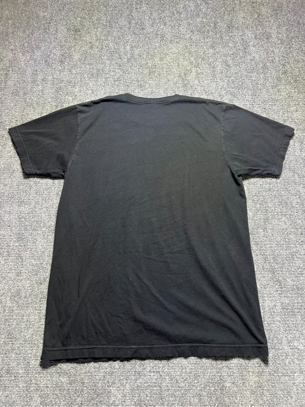 Mens LG Active T Shirt w/ front pocket & floral print on the pocket gallery