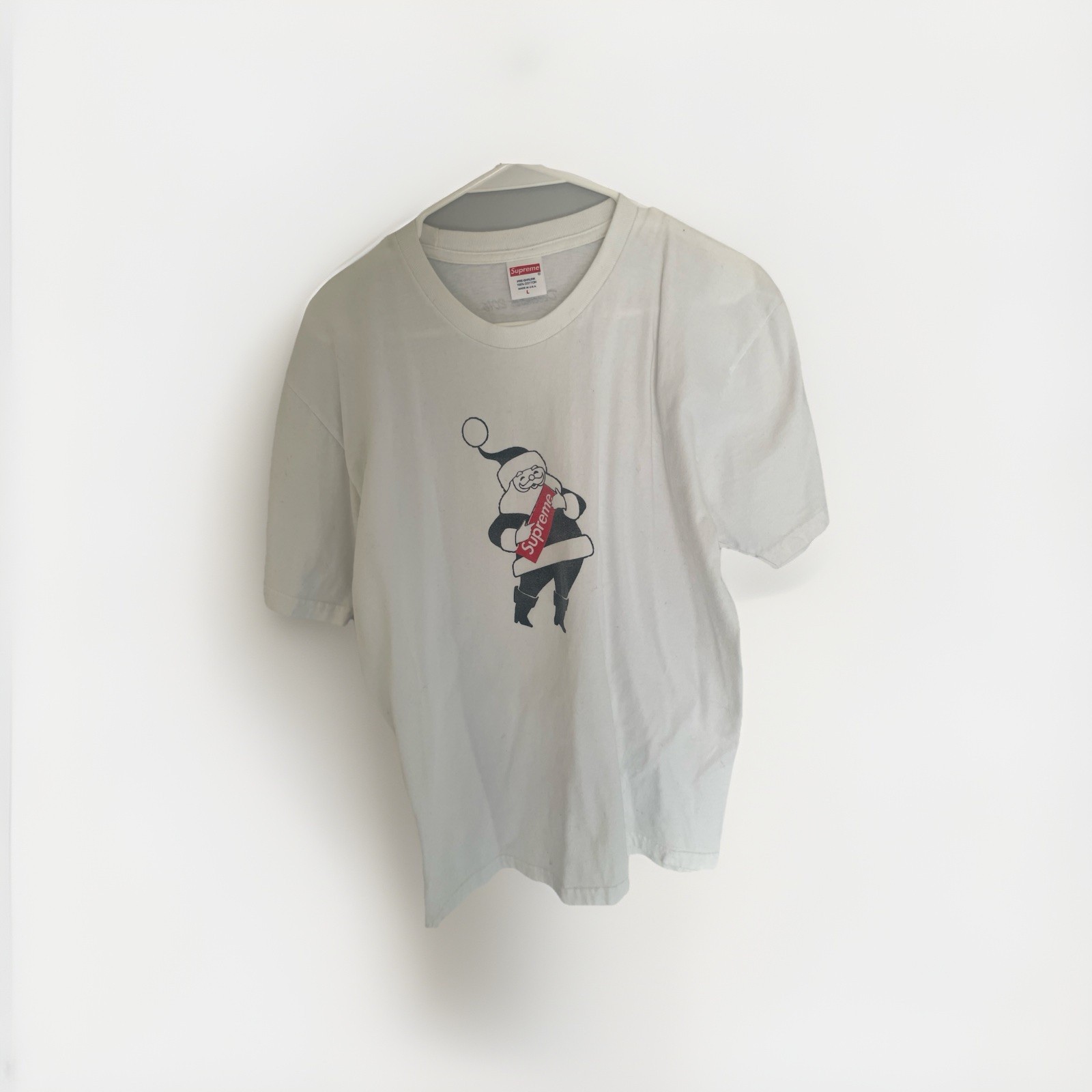 Supreme Men's Short Sleeve T-Shirt Santa Box Logo 2016 Rare Size L gallery
