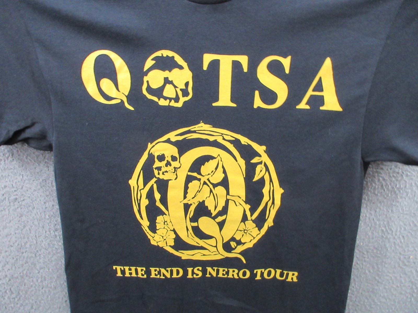 NWOT Queens of the Stone Age QOTSA End is Nero Tour Shirt Men Medium gallery