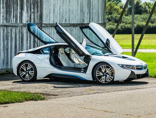 2016 BMW i3 i5 i8 charger ev Electric with i8 owners manual papers brochures