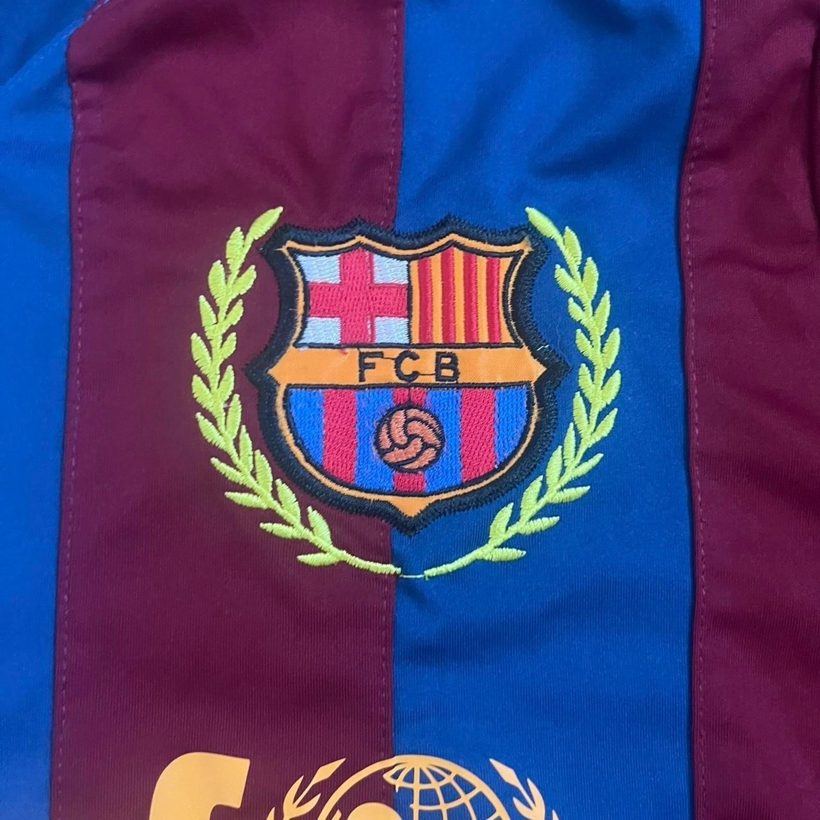 Vintage 90s Y2K Barcelona FC Football Soccer Jersey Kit Large gallery