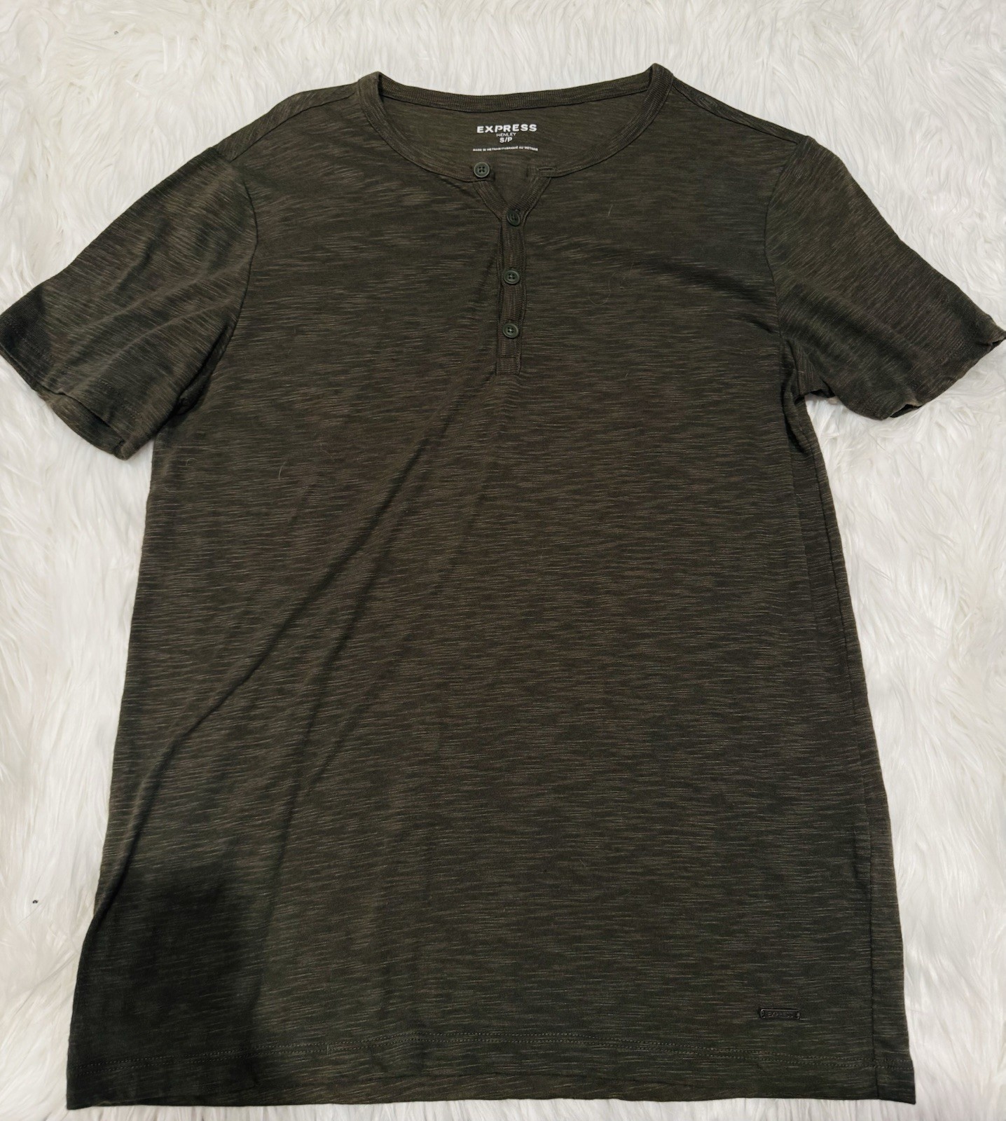 Express Men’s Henley Olive Green Short Sleeve Solid T-Shirt Size S