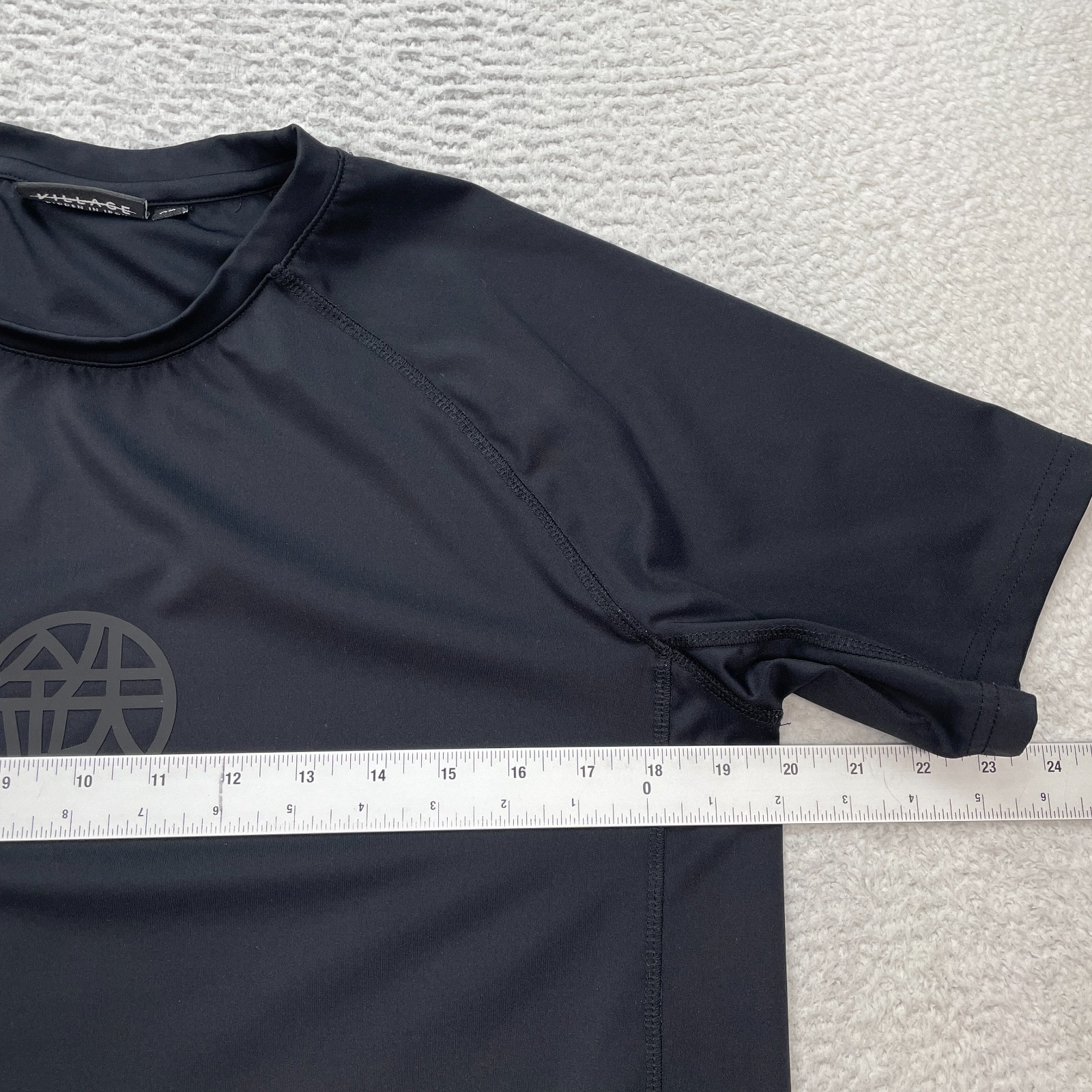 Village Hidden In Iron Shirt Mens XL Compression Gym Athletic See Measurements gallery
