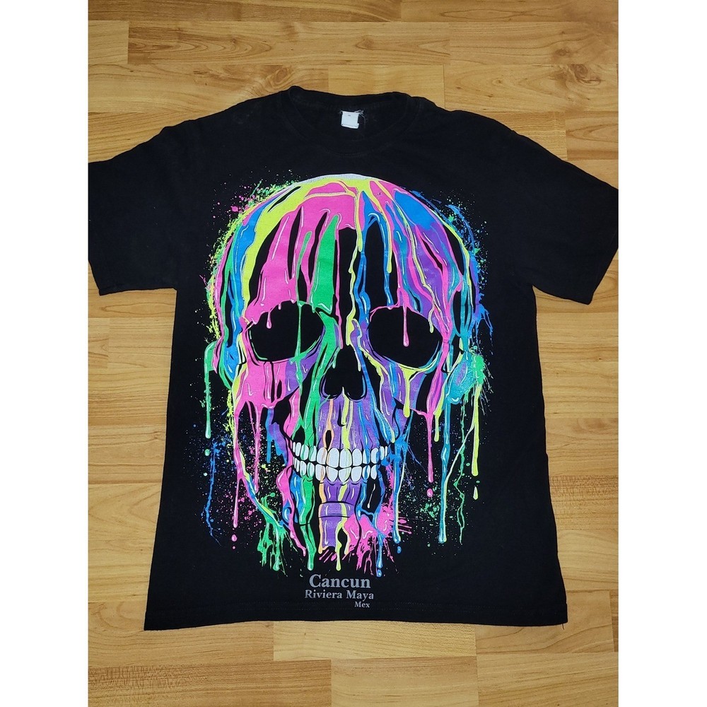 Cancun Riviera Maya Resort Neon Dripping Skull Graphic Tourist T-shirt, Small