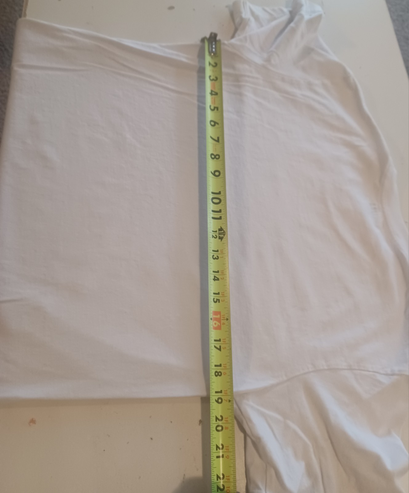 Uniqlo The Museum of Modern Art MOMA Tee Shirt - Small gallery