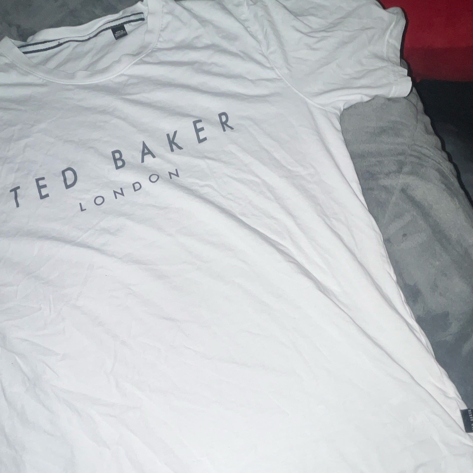 Ted Baker Men’s M White Cotton Logo Crew Neck Short Sleeve T-Shirt gallery