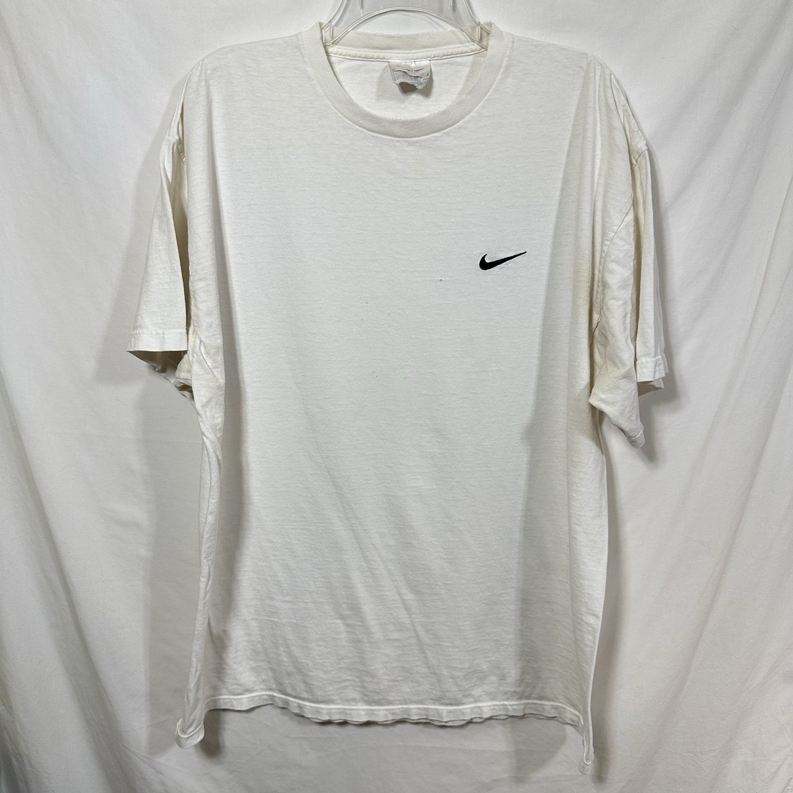 Vintage Distressed Nike USA Made T-Shirt XL Tee Embroidered Swoosh Sportswear gallery