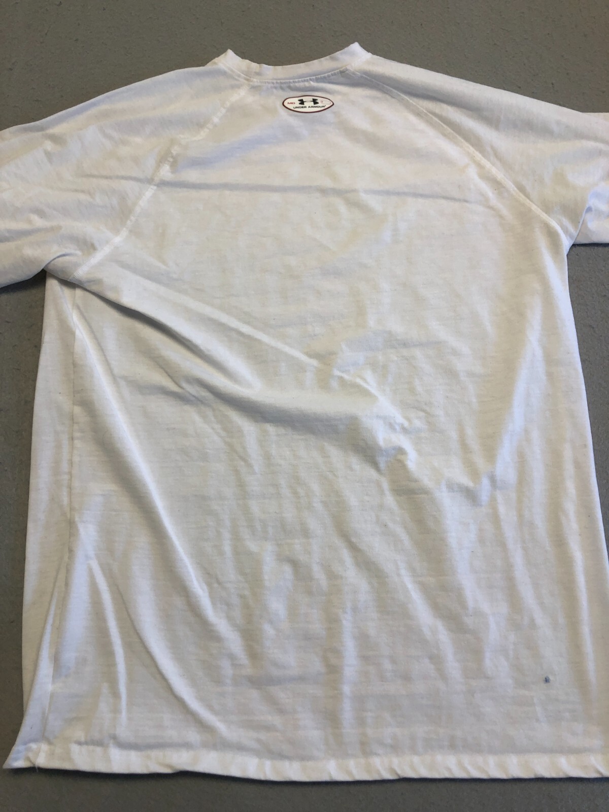 Under Armour T Shirt Mens Medium White Activewear Casual Gym Tee gallery