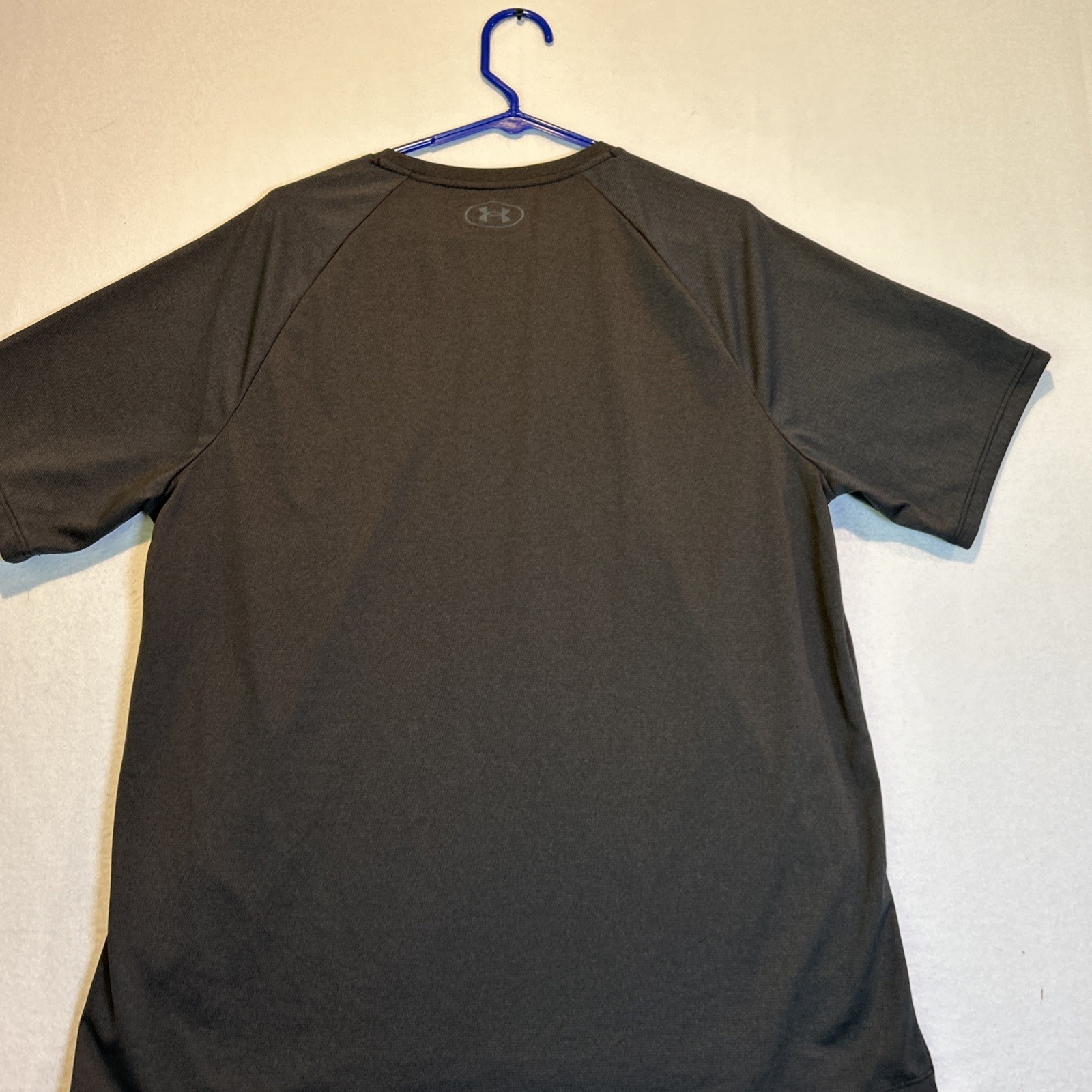 Under Armour Mens Large Athletic Tech 2.0 T-Shirt Short Sleeve 1326413-001 NWT gallery