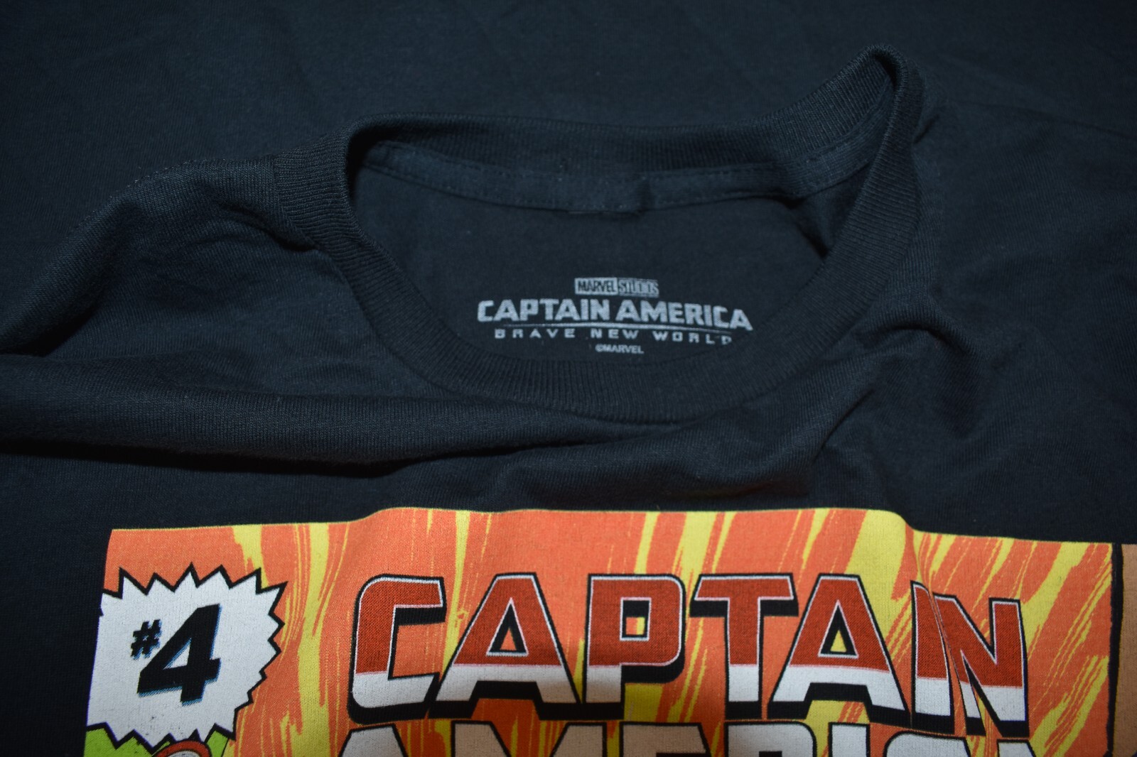 Marvel Studios: Captain America A Brave New World Comic Graphic Shirt New XS-3XL gallery
