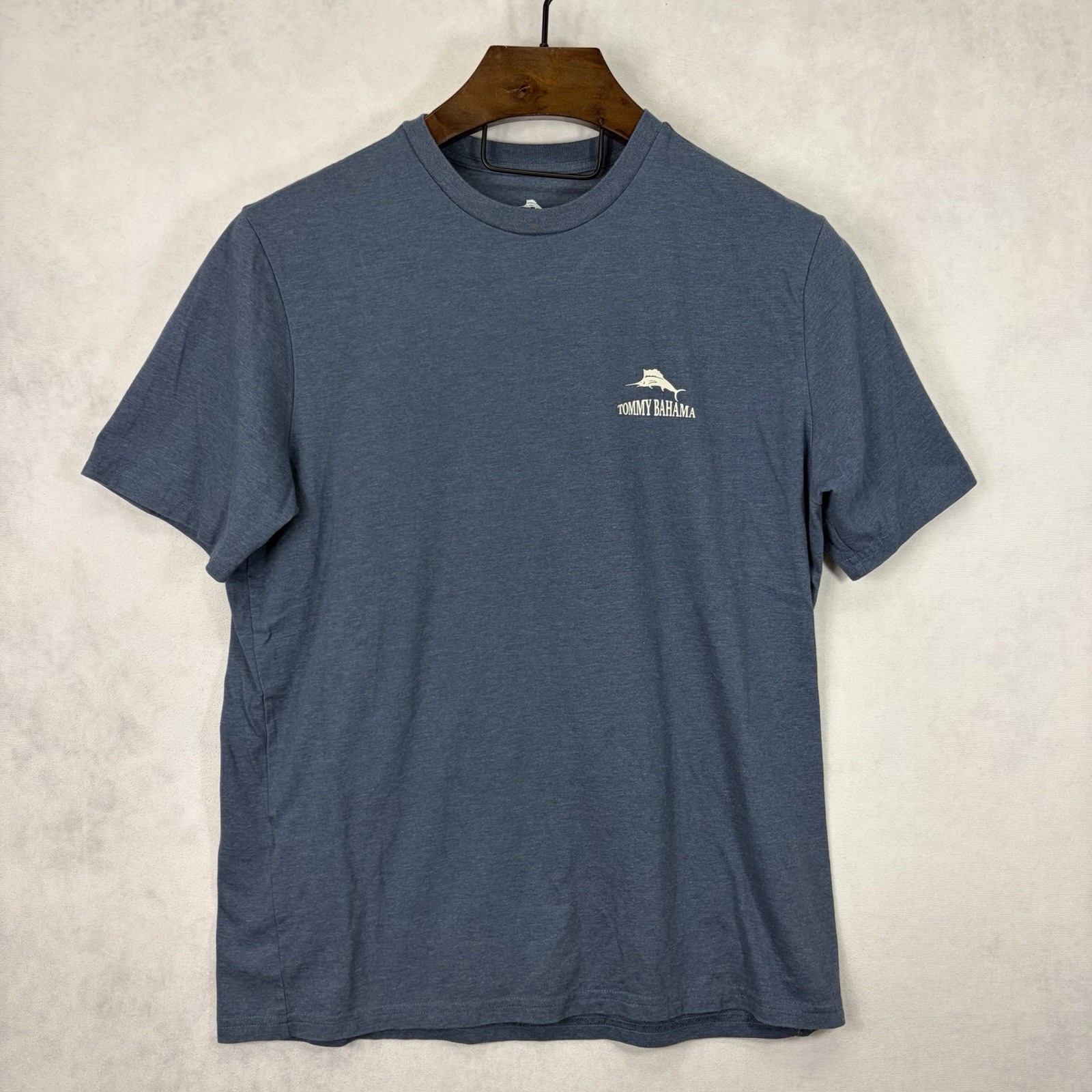 Tommy Bahama Shirt Mens Medium Blue Football Beer Brew Pint Beach Marlin Drink gallery