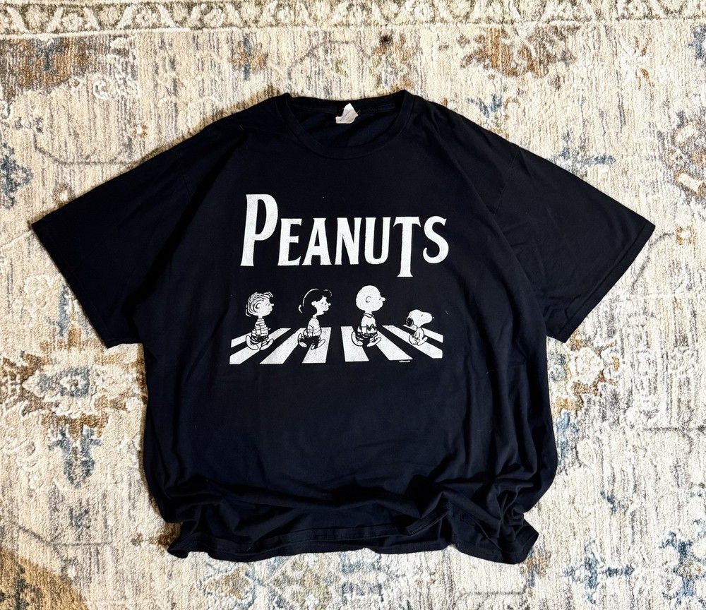 Vintage Peanuts Snoopy Graphic Print Black Crew Neck T-Shirt Unisex 2XL
