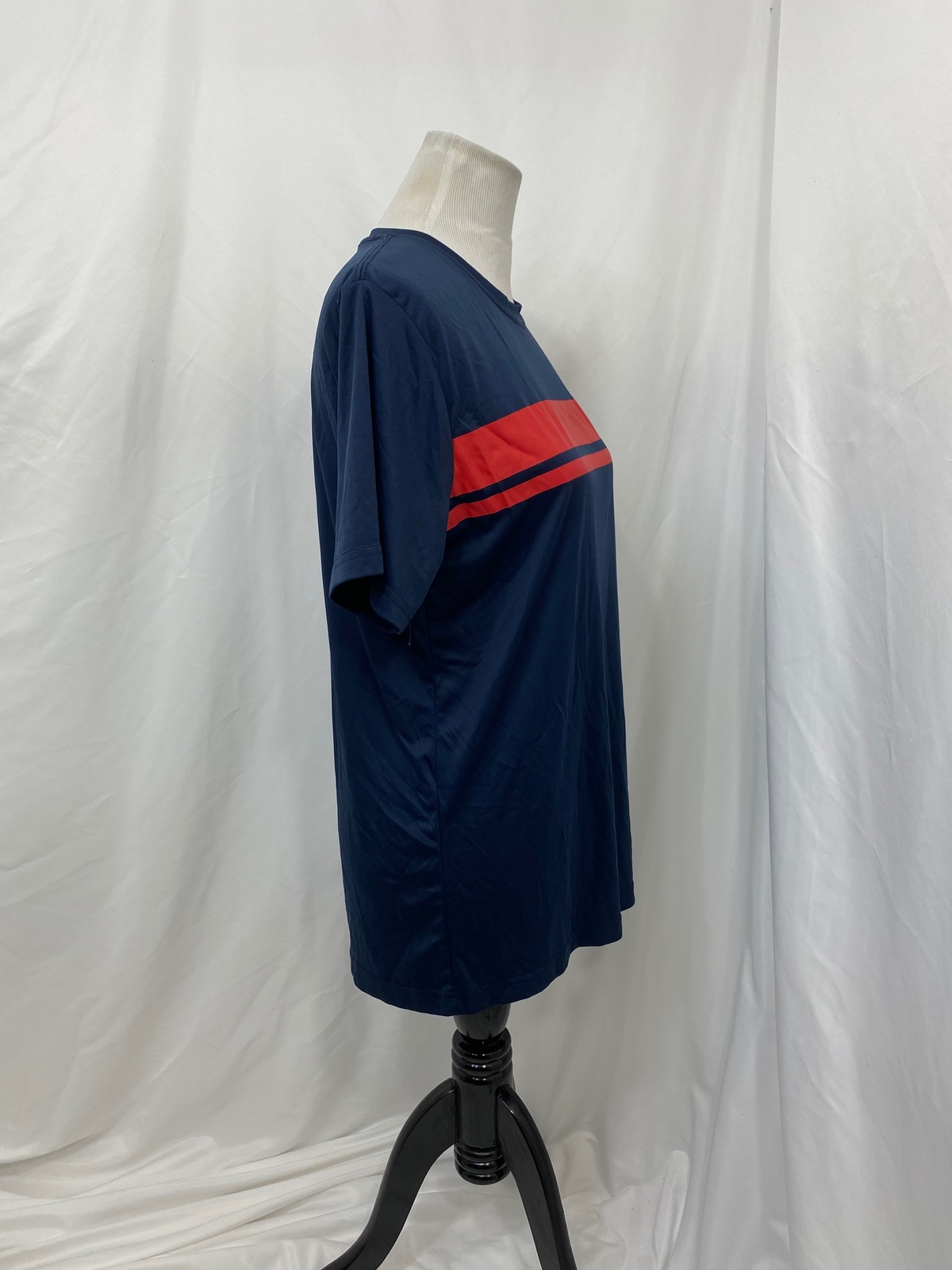 FC Barcelona Men’s Medium Soccer Shirt Blue Short Sleeve Crew Neck gallery