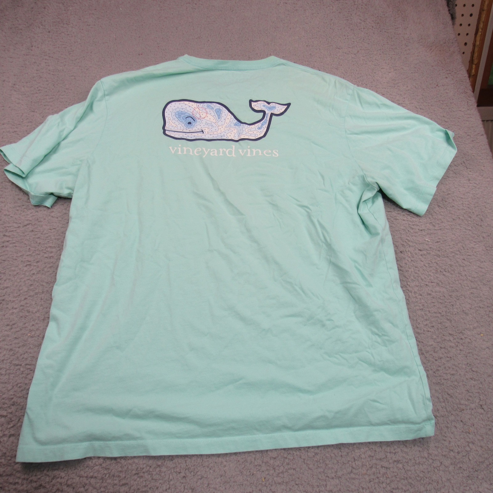 Vineyard Vines Mens XXL Mint Green Topographic Whale Graphic Pocket T-Shirt gallery