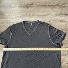INC International Concepts Lightweight V Neck T Shirt Mens 2XL Gray Short Sleeve