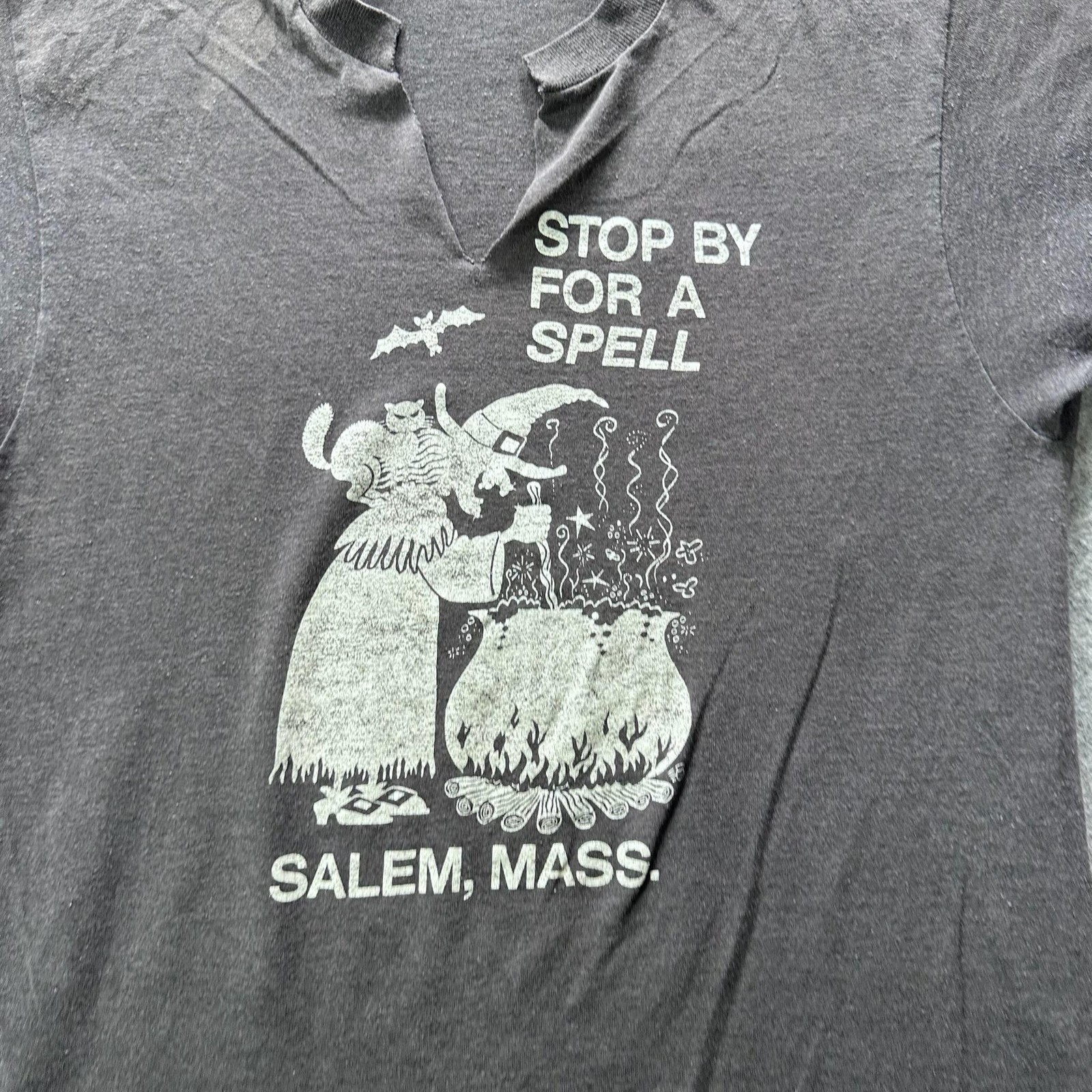 Vintage Stop By For A Spell Shirt Mens M Black Salem Witch Graphic Halloween gallery