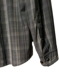 Vintage RARE Royal Robbins Men Button Down shirt checkered casual sz L