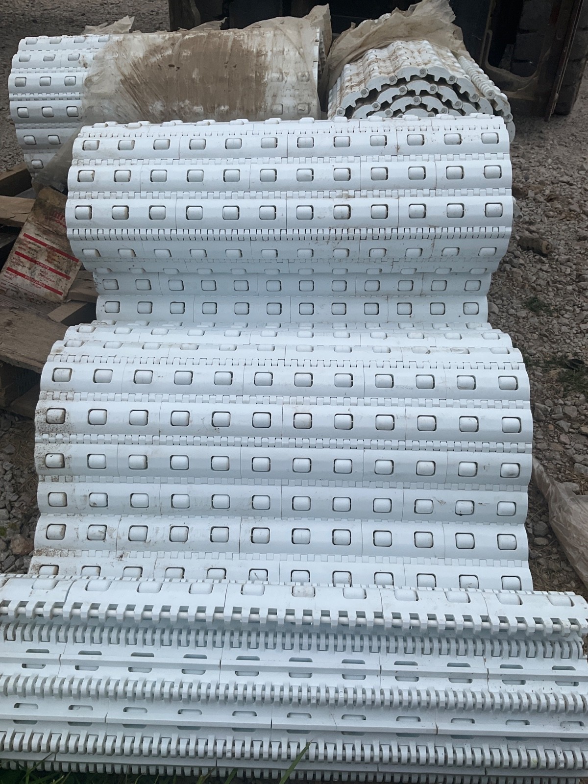 Intralox P4 800 Series White  Acetal conveyor Belt with Rollers 24” x 10ft roll