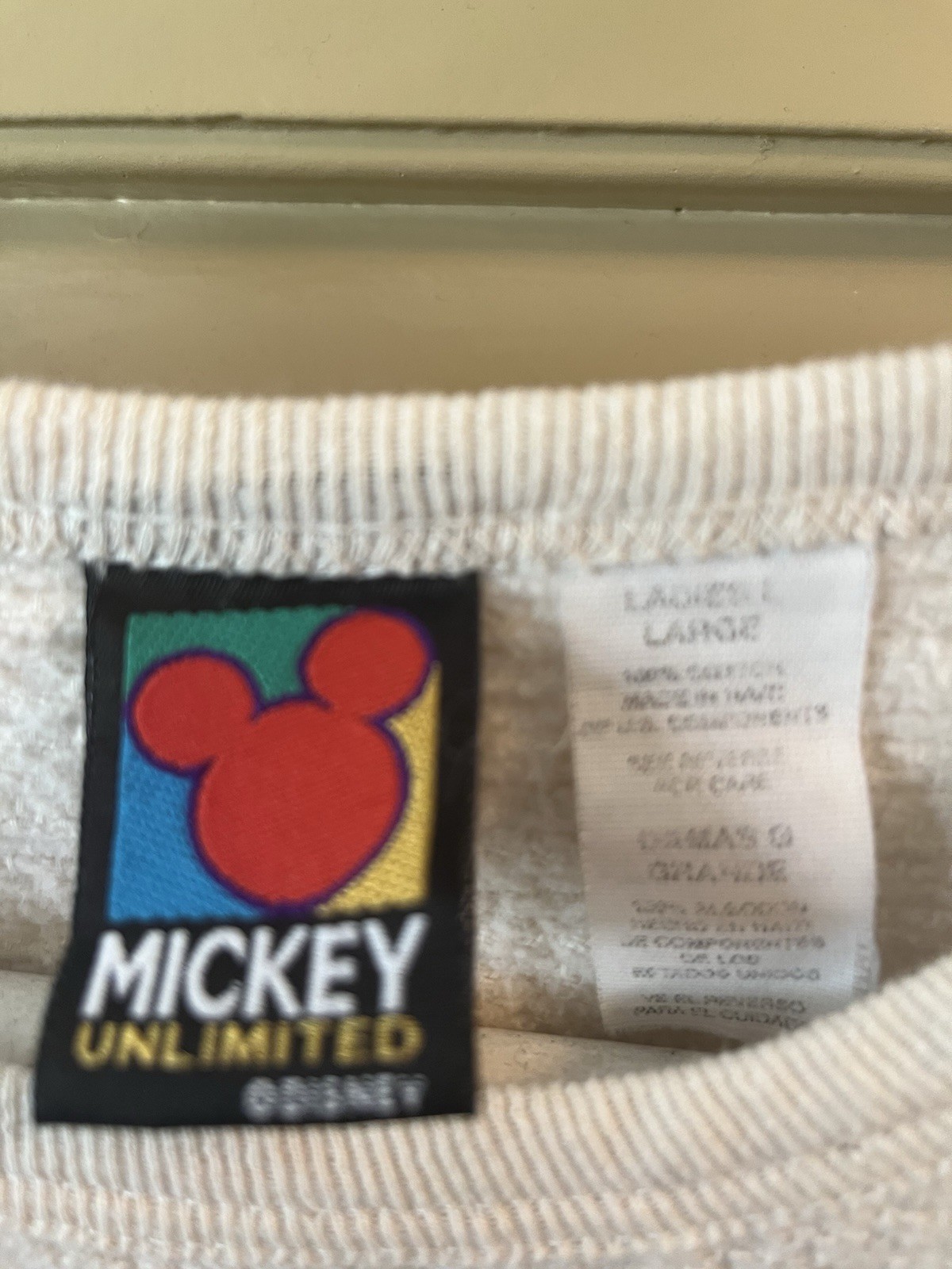 RARE Mickey Quilted Longsleeve Thermal Sweatshirt Size Large gallery