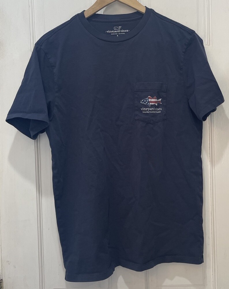 Vineyard Vines Grouper Flag Short Sleeve Blue Pocket T-Shirt Men’s Size Small