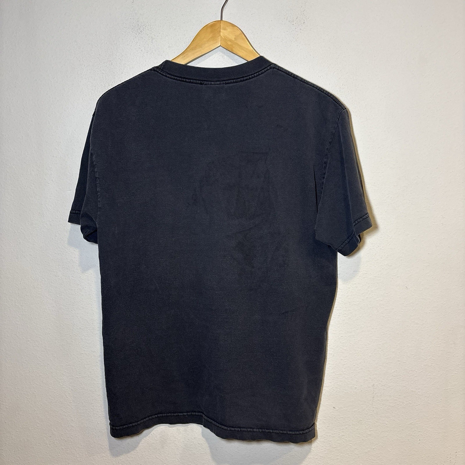 Famous Stars And Straps Skull Bandana Graphic T-shirt Men's Medium Black 2000s gallery