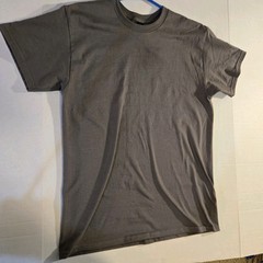 Gildan Men’s Medium Gray Ultra Cotton Short Sleeve Classic T-Shirt G2000