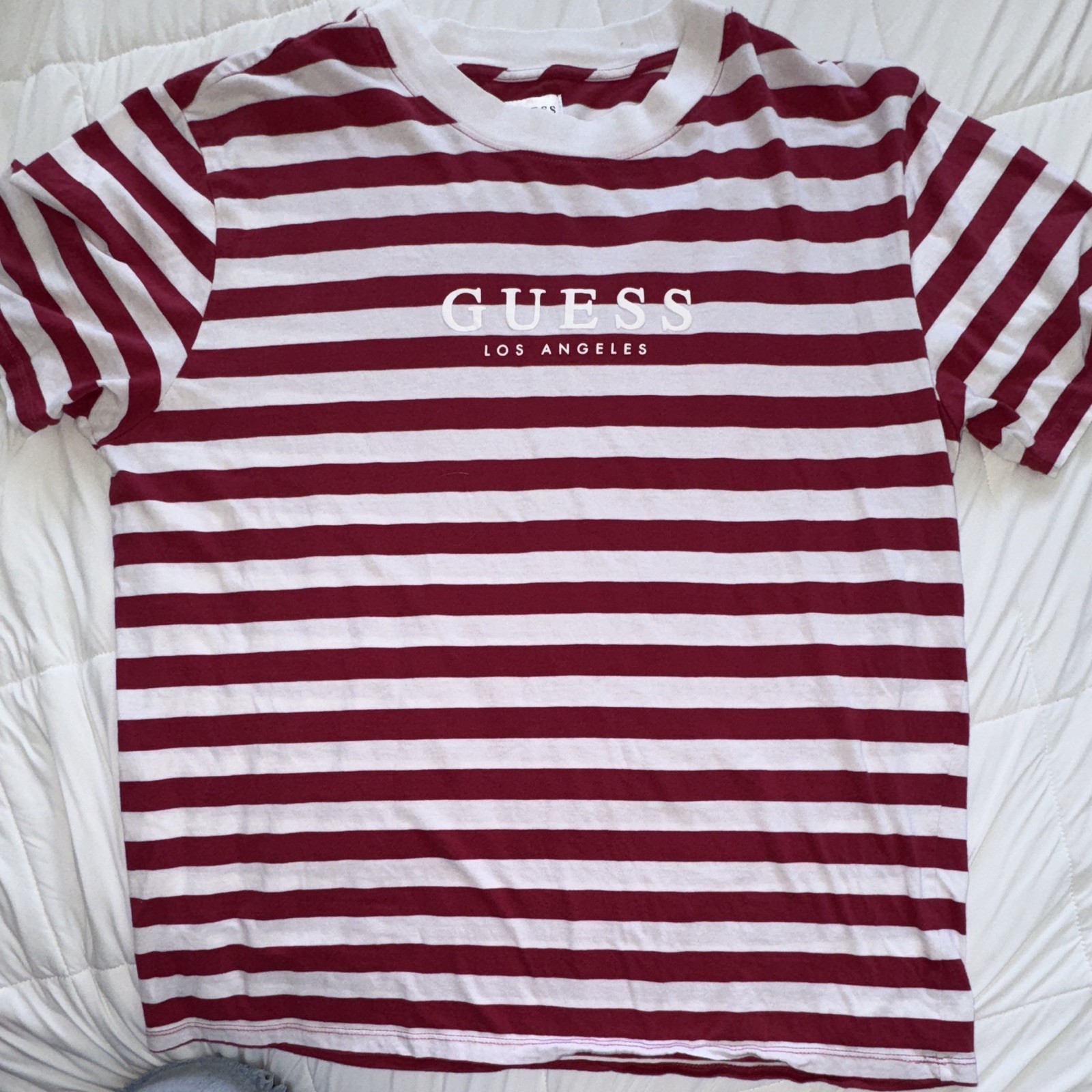 GUESS Men's Red/White Striped Logo Short Sleeve Crew Neck Cotton T-Shirt M gallery