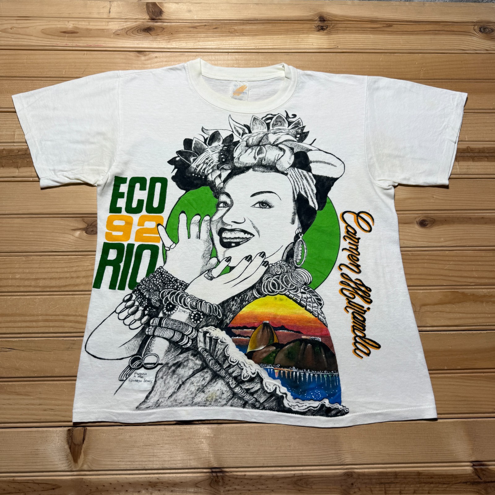 Vintage 1992 Eco 92 Rio Carmen Miranda Singer Portrait Graphic T-Shirt – Medium