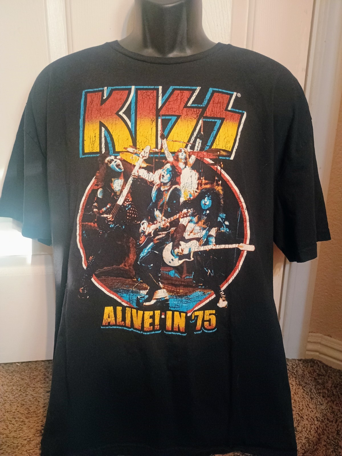 KISS Alive in ’75 MENS BLACK T-SHIRT – SIZE XXL / 2XL – Great Condition