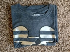Mickey Mouse Disney Silver Graphic Detail T Shirt Sz 2XL Please See Description