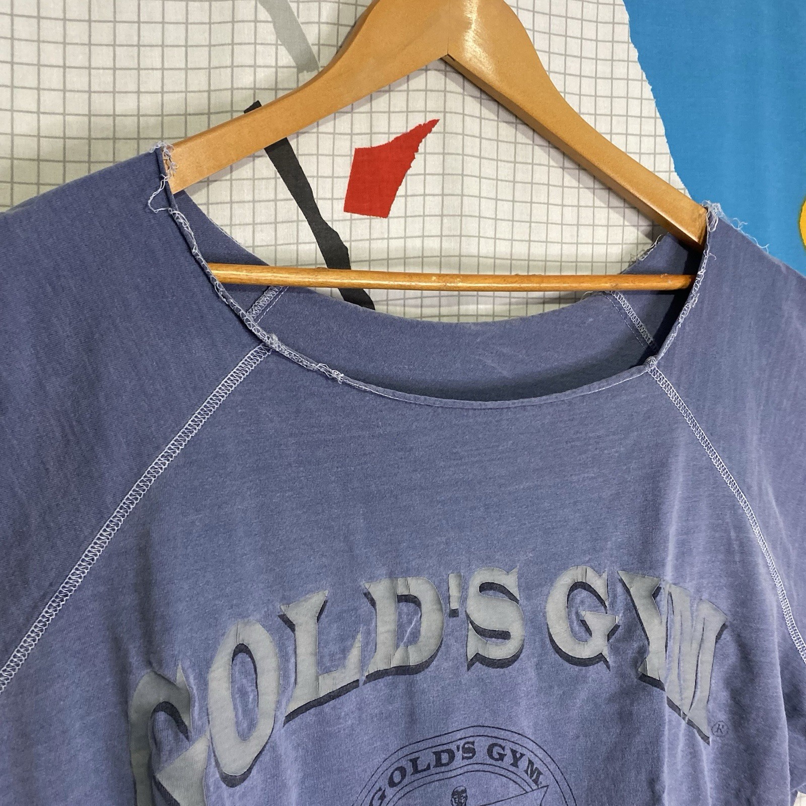 Vintage 80s Golds Gym Shirt XL Cut Off Boxy Crop Body Building Kansas City 90s gallery