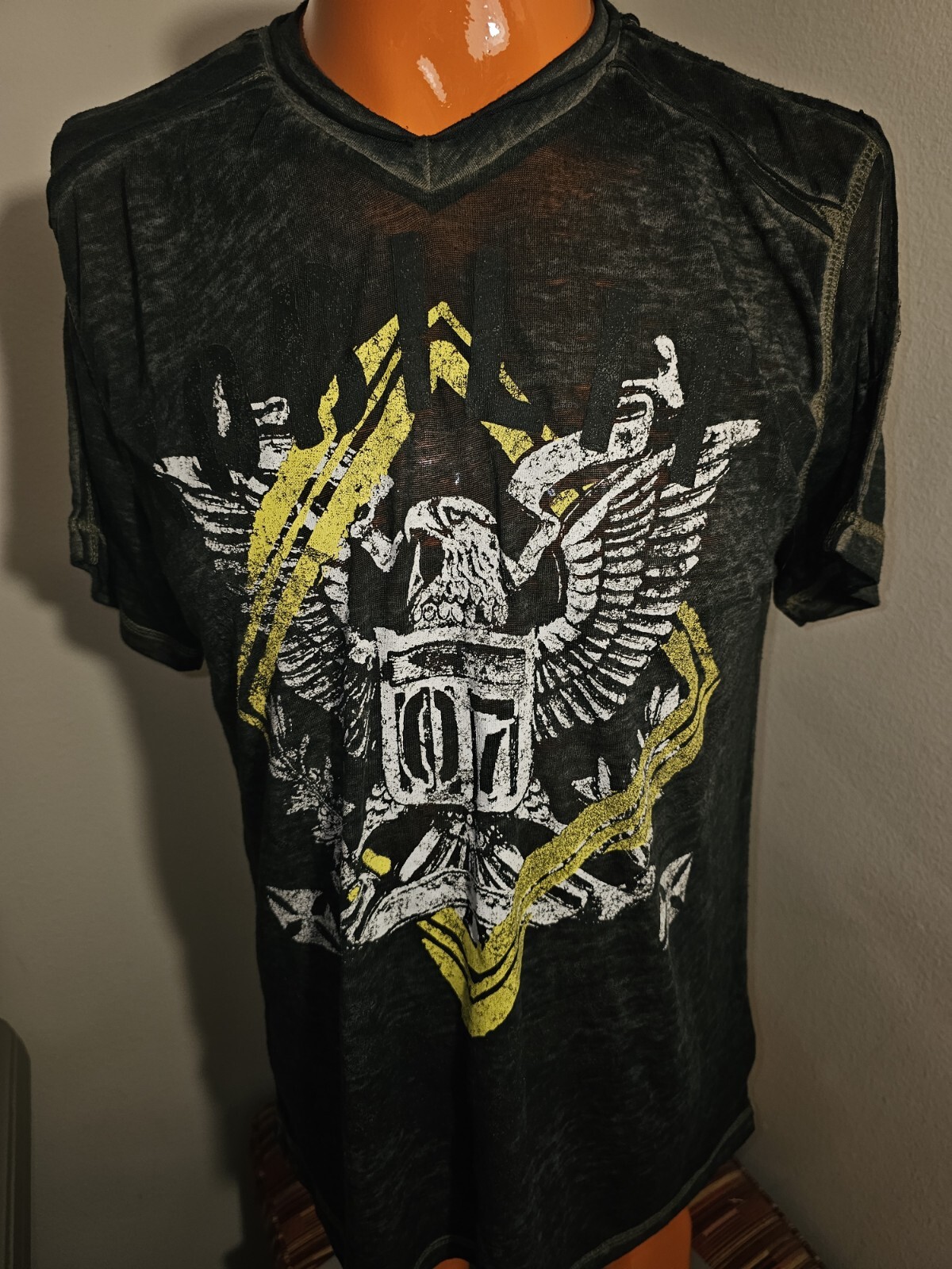 A5 Nobility Sheer T-Shirt Double-Sided Graphics Mens Size Medium V-neck EUC gallery